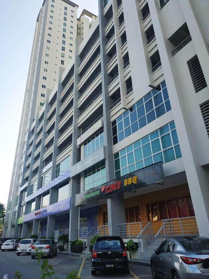 Straits Garden Suites By Yen'S Sojourn George Town Eksteriør billede